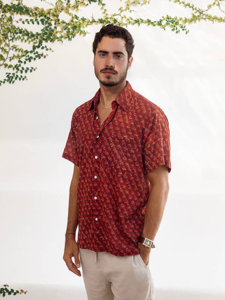Chemise à manches courtes pour homme - Sriracha pour la vente par Guava Lane