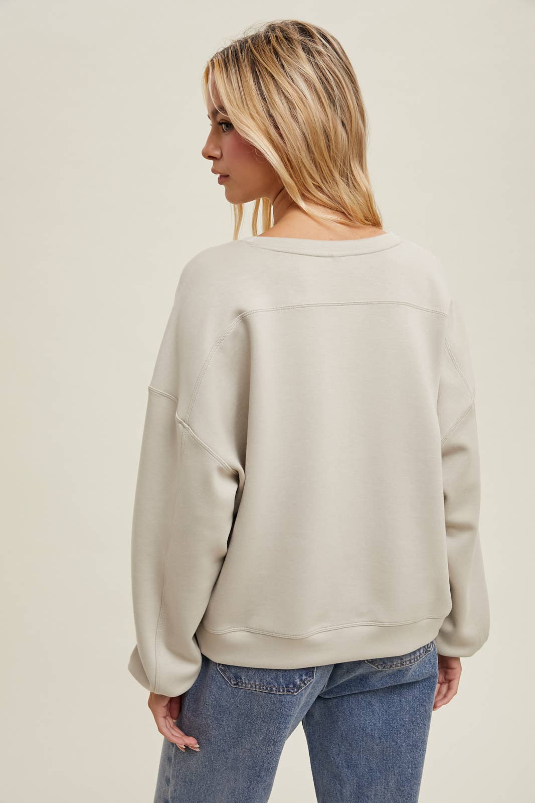 Wishlist Apparel – wholesale Sweatshirt - Dam – SCUBA AVSLAPPNAD CROP-TRÖJA/WL22-735215