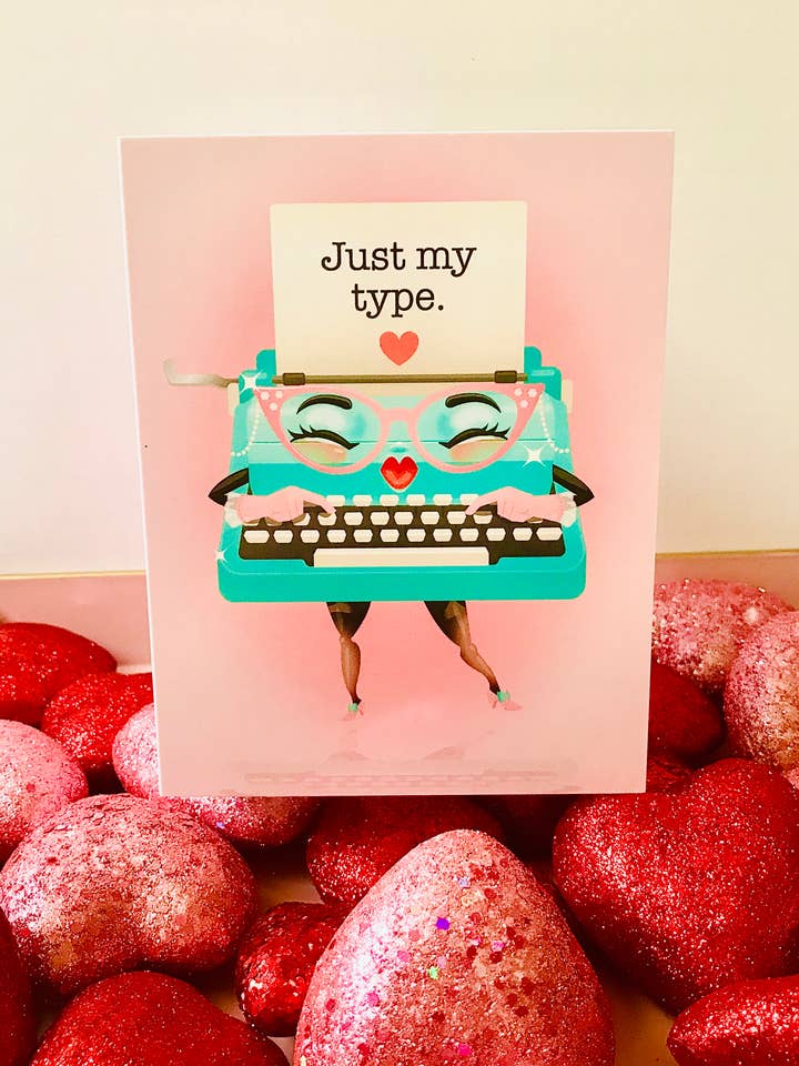 Biglietto di auguri vuoto Just My Type per la vendita all'ingrosso da parte di Kitschy Delish