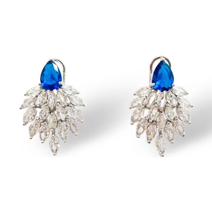 ORECCHINI NAVETTE CON GOCCIA ZAFFIRO per la vendita all'ingrosso da parte di ÉCLAIRE