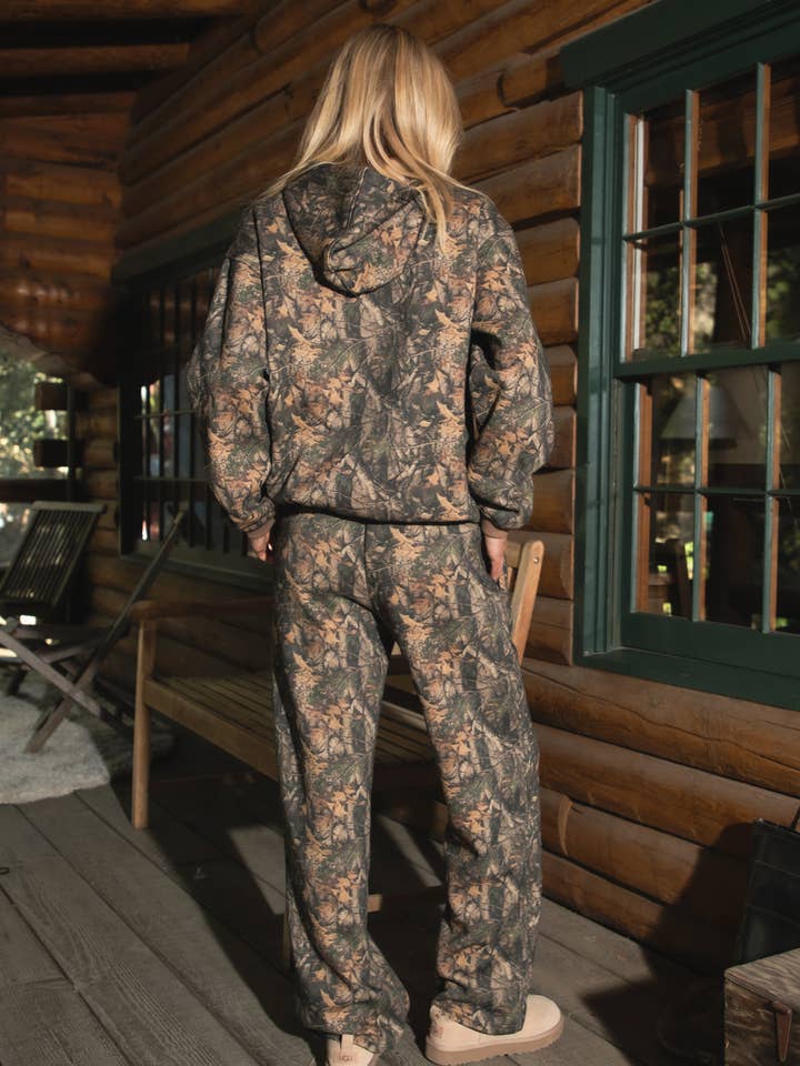 BAYOU Dark Woodland Camo Lounge Fleece Sweatpants for wholesale on Faire3