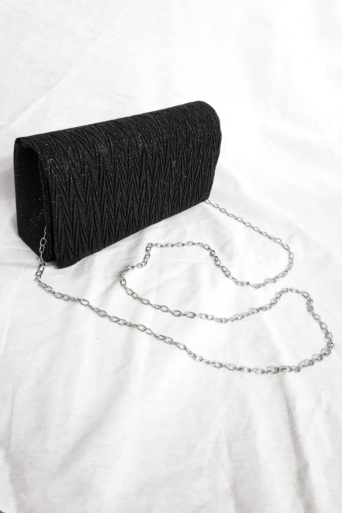 Chicas - Wholesale Clutch Bag - Women's - Sparkling evening bag with adjustable chain FB726845