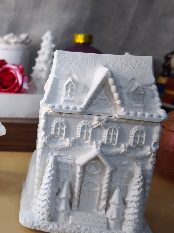 High Christmas house for wholesale by Sweet Happiness