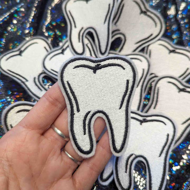 Project Pinup – Emblema por atacado – Ferro Bordado com Dente Molar em Patch4