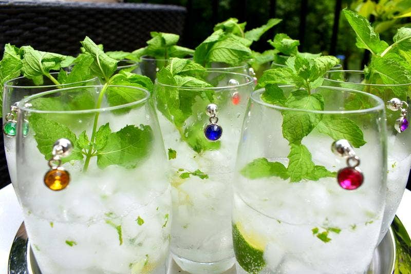 Going Stemless Magnetic Cocktail Charms - Wholesale Wine Charm - Rockefeller Collection2