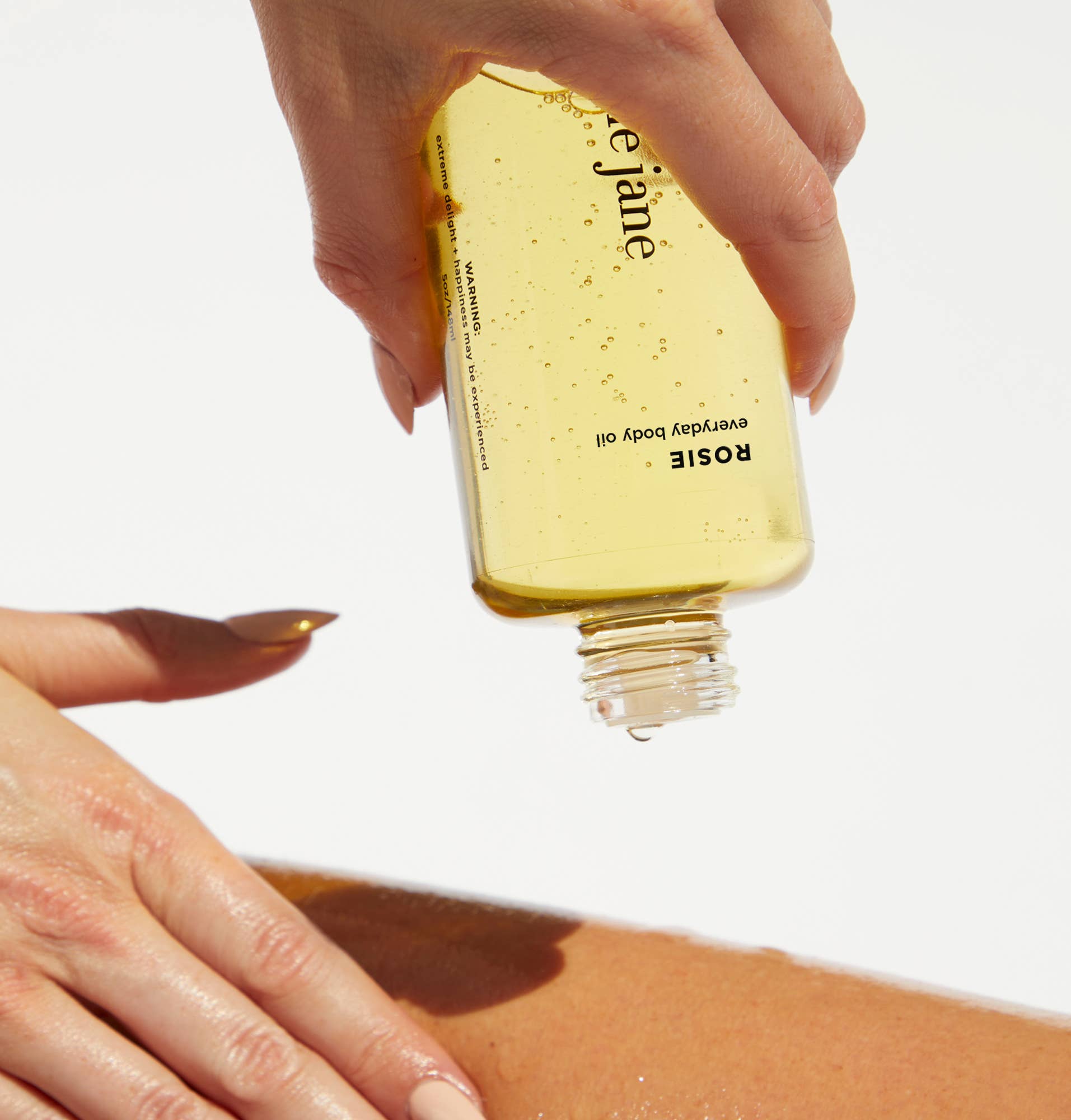 By Rosie Jane - Wholesale Bath/Body Oil - ROSIE Everyday Body Oil with white musk1