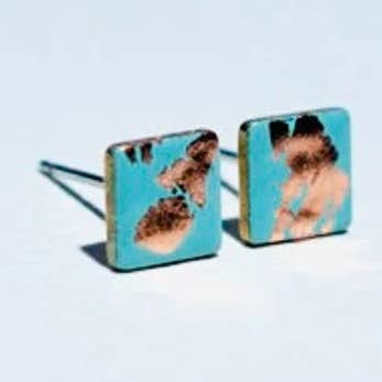 Borchie quadrate in foglia rame e smalto - Collezione Copper Glow per la vendita all'ingrosso da parte di Copper Bee