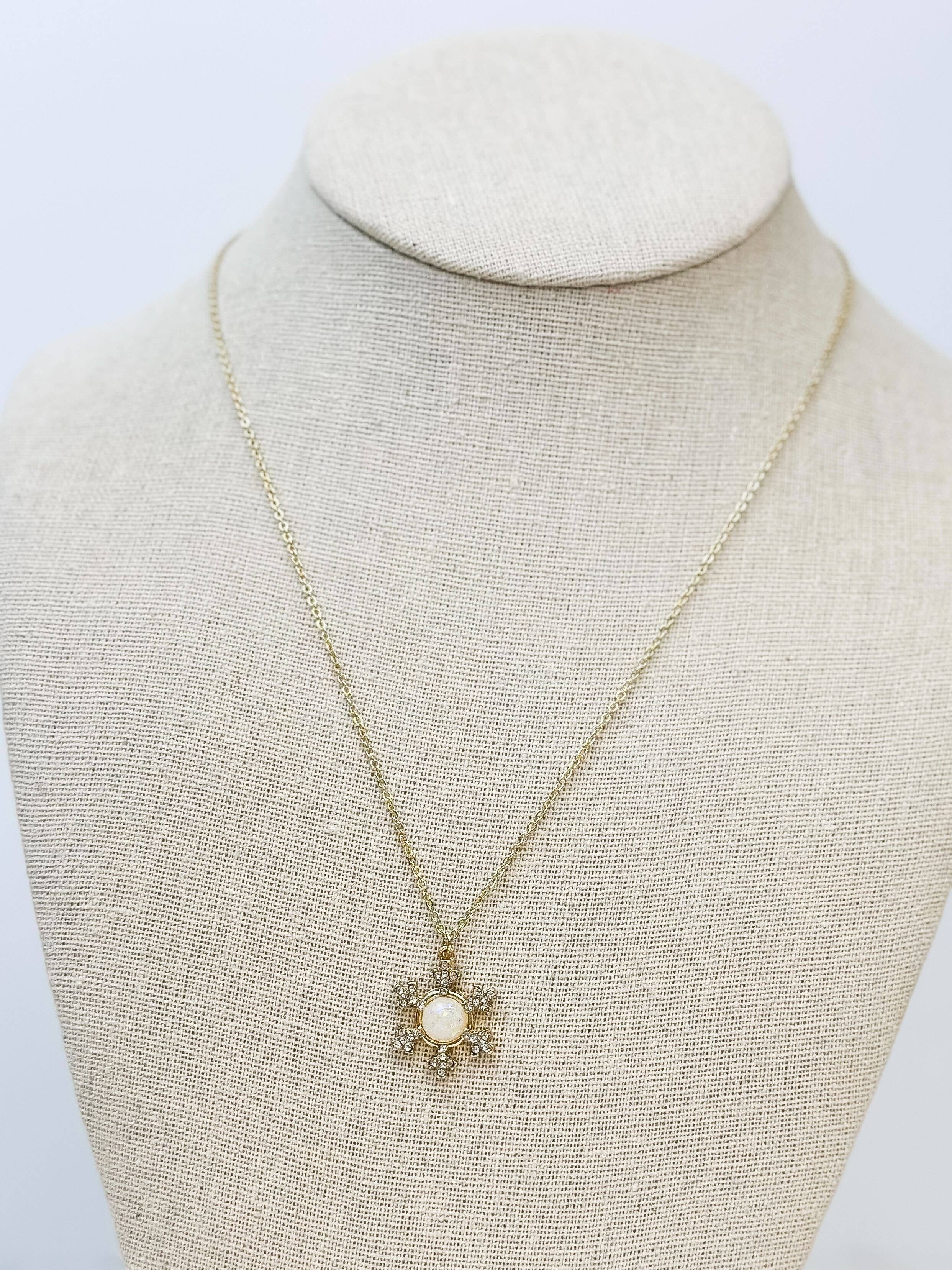 Prep Obsessed Wholesale - Wholesale Pendant/Charm Necklace - Snowflake Opal Pendant Necklace1