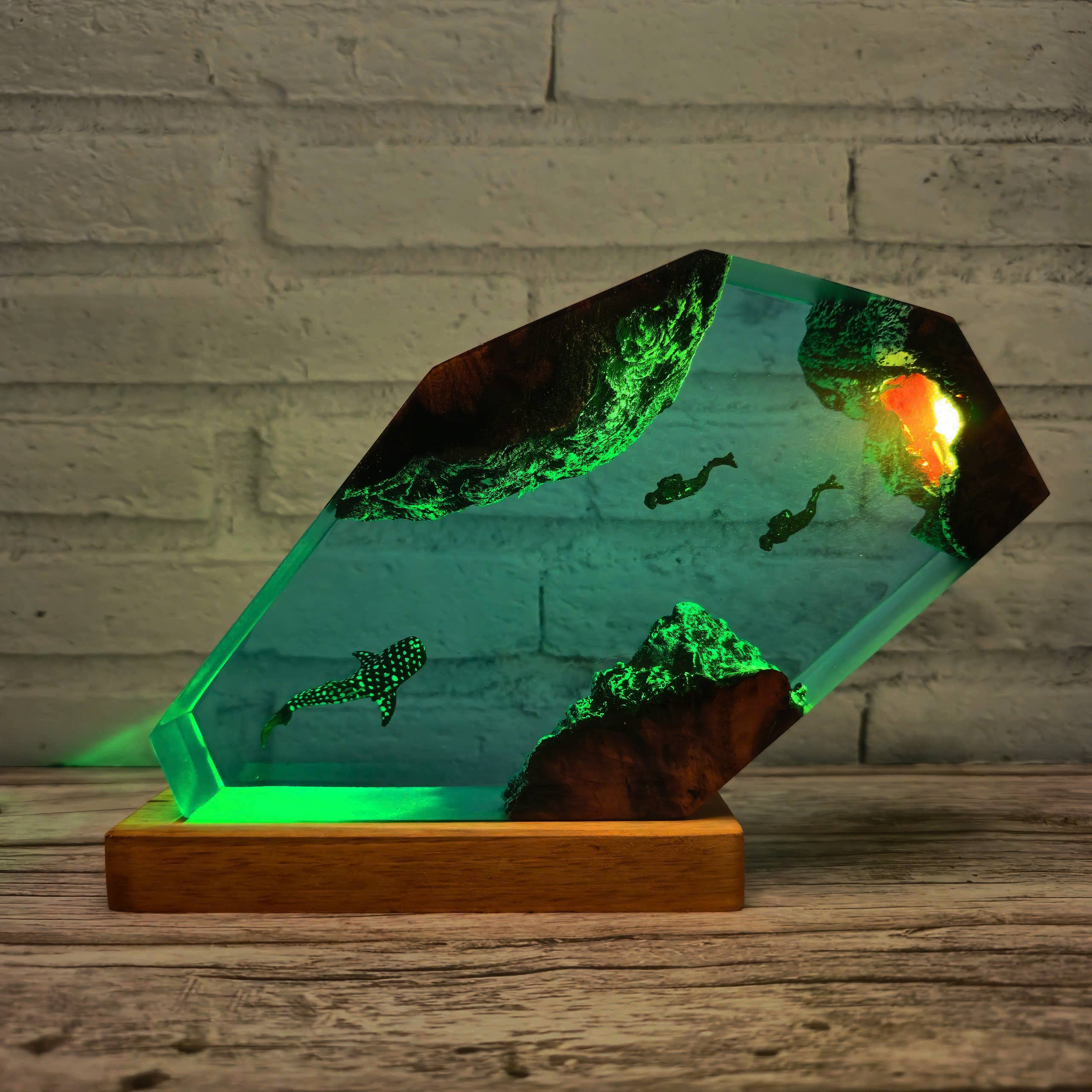 Merchemy - Wholesale Night Light - Whale Shark Scuba Divers Epoxy Resin Night Light Ocean Diver5