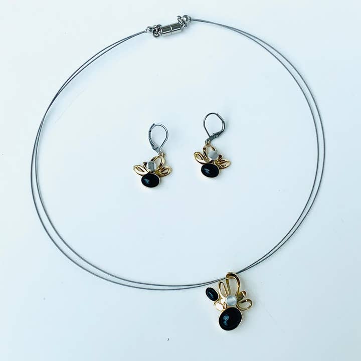 Christophe Poly / Crono Design – wholesale Jewellery set – SETS (KY) - Small Pendant WireNeck(K) 19" & LeverEar(X) Sets6