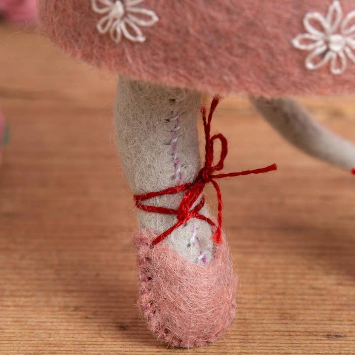 Corinne Lapierre Limited – Großhandel Bastel-Nähset – Kleine Maus, die Balletttänzerin, Mini-Set zum Basteln, aus Filz