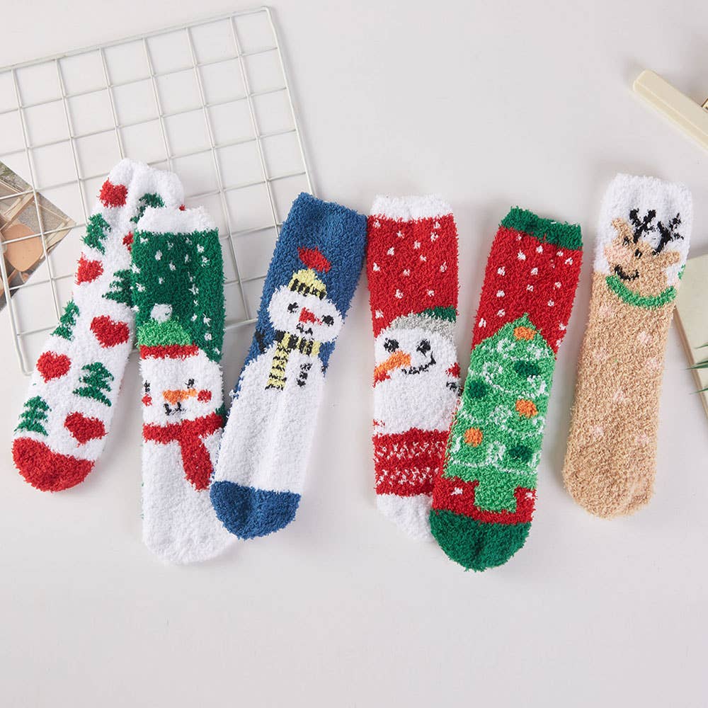 Sensibling Corp. – Großhandel Socken – Damen – 6 Paare - Flauschiges Weihnachtssocken-Set4