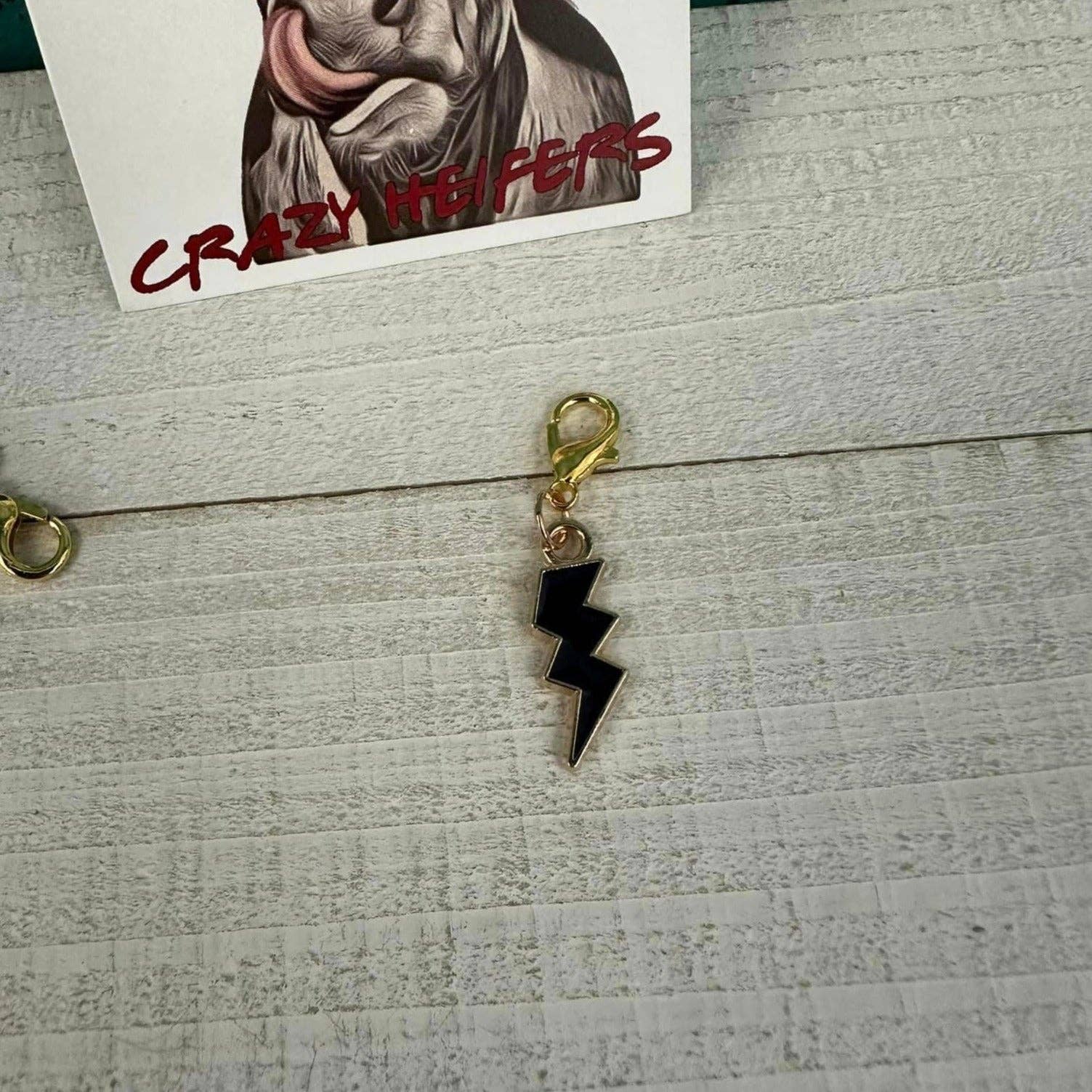 Crazy Heifers Wholesale - Wholesale Individual Charm/Pendant - Clip-on Charms Gold Tone V232