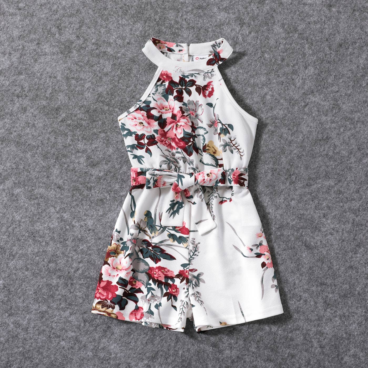 Bianco Pantaloncini corti bianchi con spalle scoperte per mamma e me in vendita all'ingrosso su Faire2