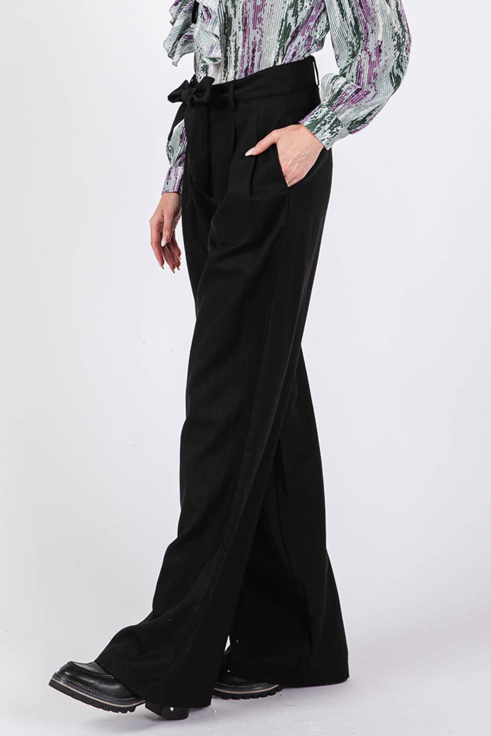 Sage + Fig - Wholesale Pants - Women's - HIGH WAIST BELTED PANTS (SP7328)1