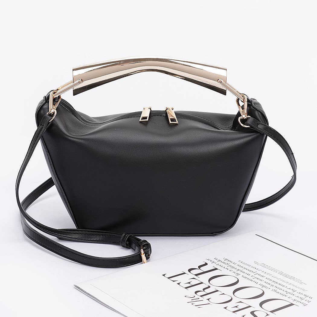 3AM BY H&D ACCESSORIES - Wholesale Clutch Bag - Women's - Faux Leather Metal Handle BAgg
0