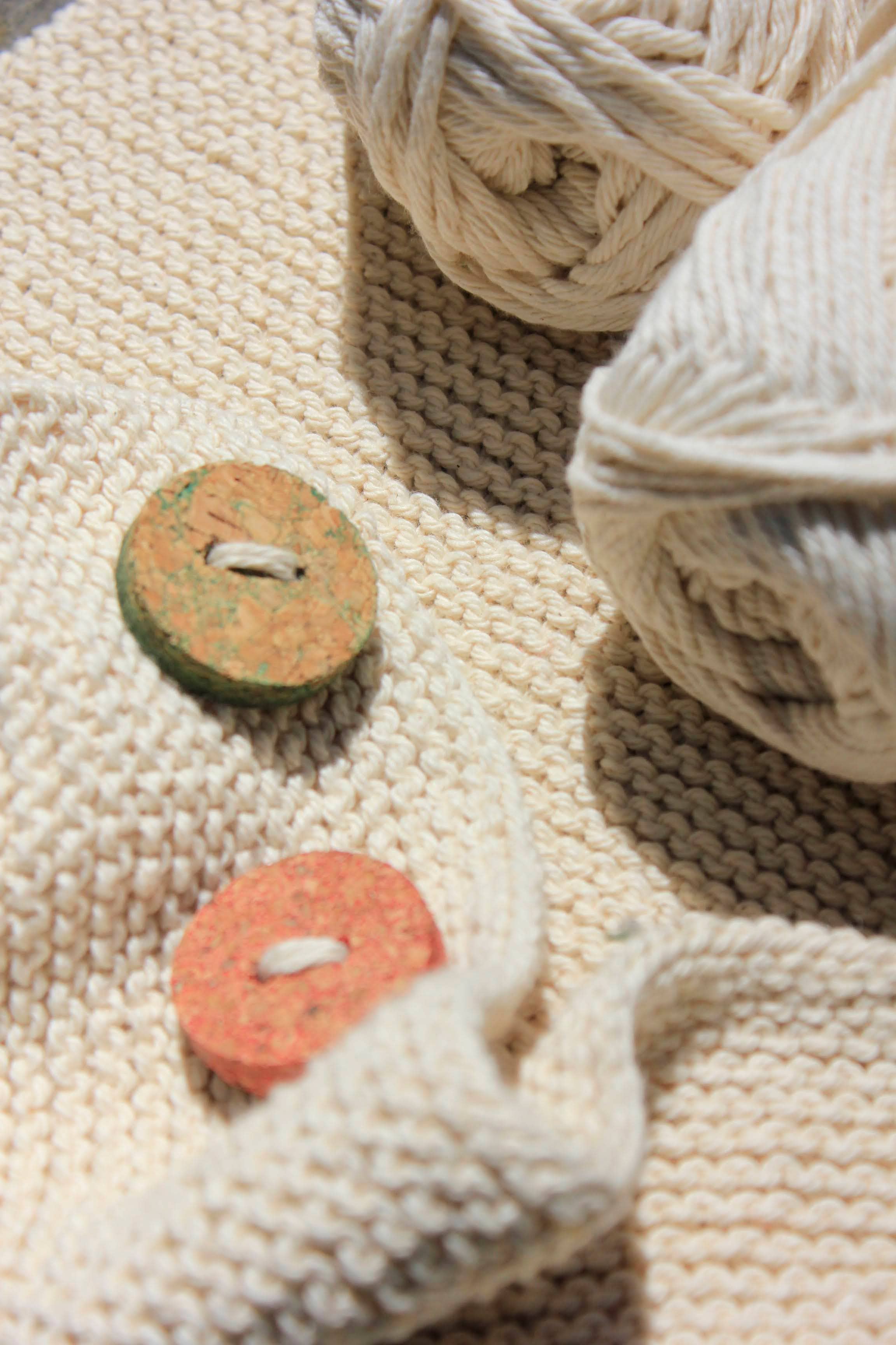 Folclore Crafts - Wholesale Craft Supplies - Handmade eco-friendly cork buttons2