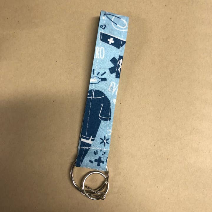 Healthcare Hero nøglering armbånd for engroshandel hos MadeBySusannah