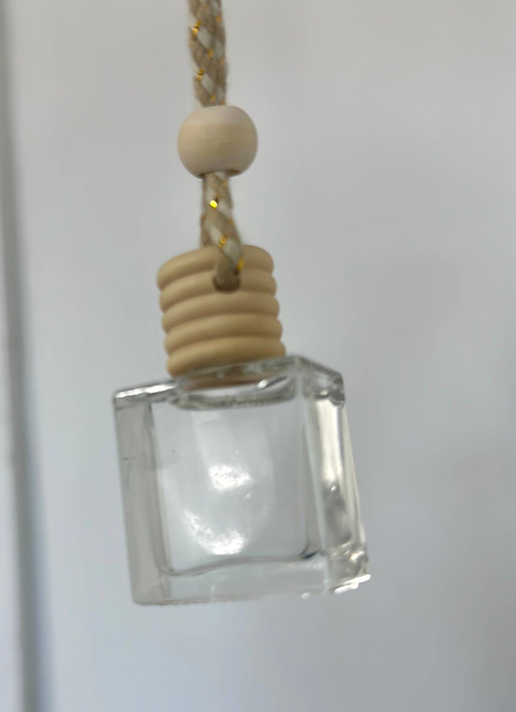 The Brown Rose - Wholesale Car Freshener - Unisex - Hanging Car Diffuser1