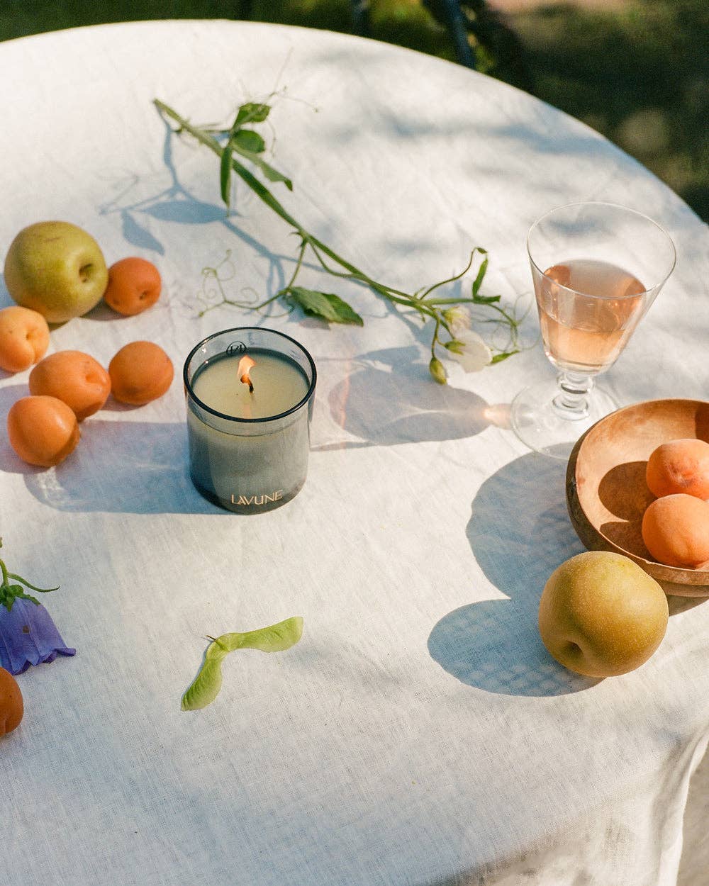 BLUE N˚06  Solstice - Luxury Scented Candle for wholesale on Faire5