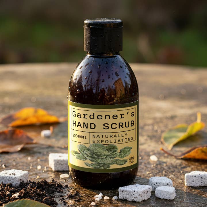 GARDENER'S COLLECTION - HAND SCRUB for wholesale by Sting in the Tail Ltd