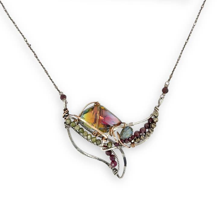 Art by any Means Jewelry - Wholesale Pendant/Charm Necklace - Humming Bird Crystal Necklace 80197N