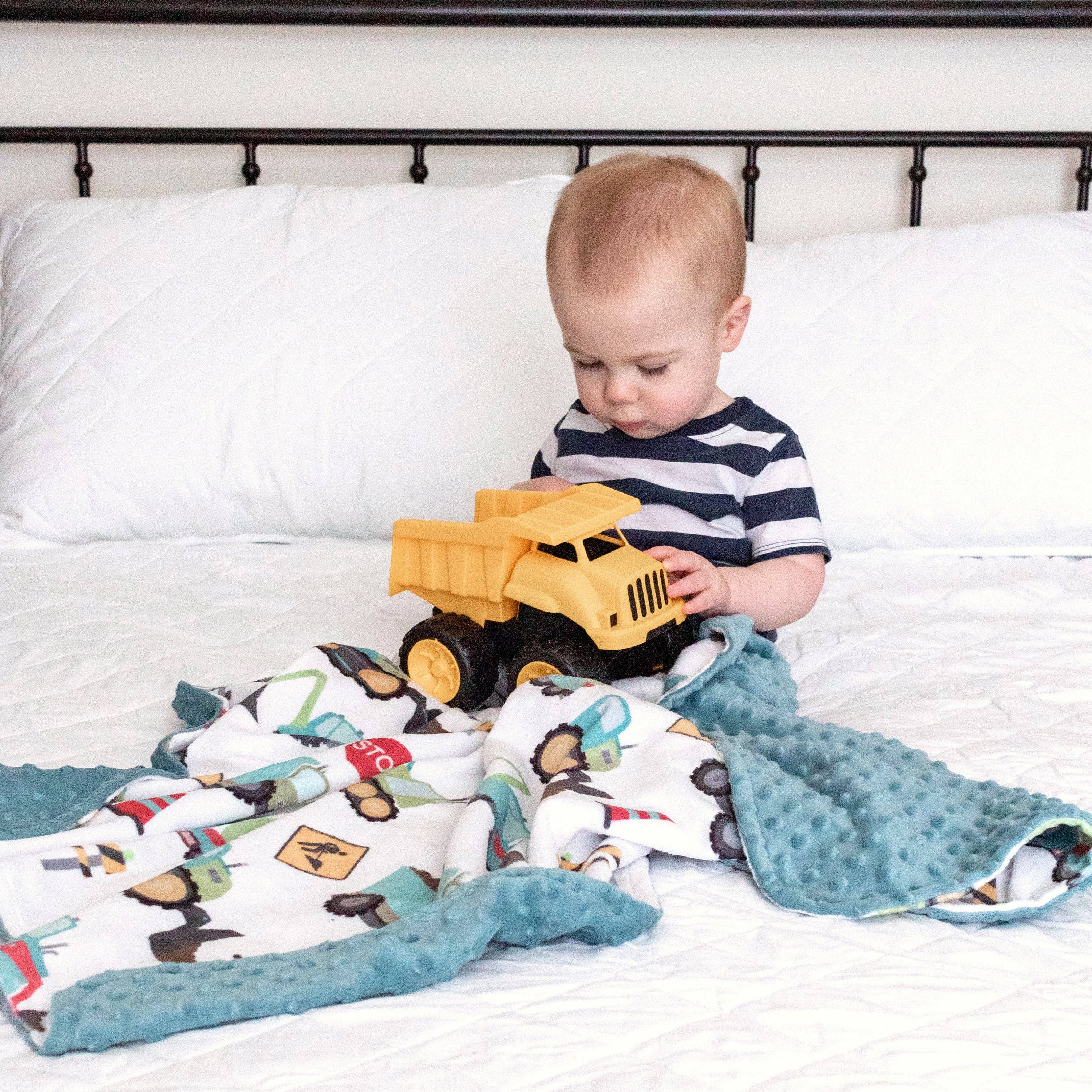 Honey Lemonade- Minky Baby Blankets and Gifts – wholesale Bedding blanket – Kids & Baby – Toddler Minky Blanket - Construction Trucks4