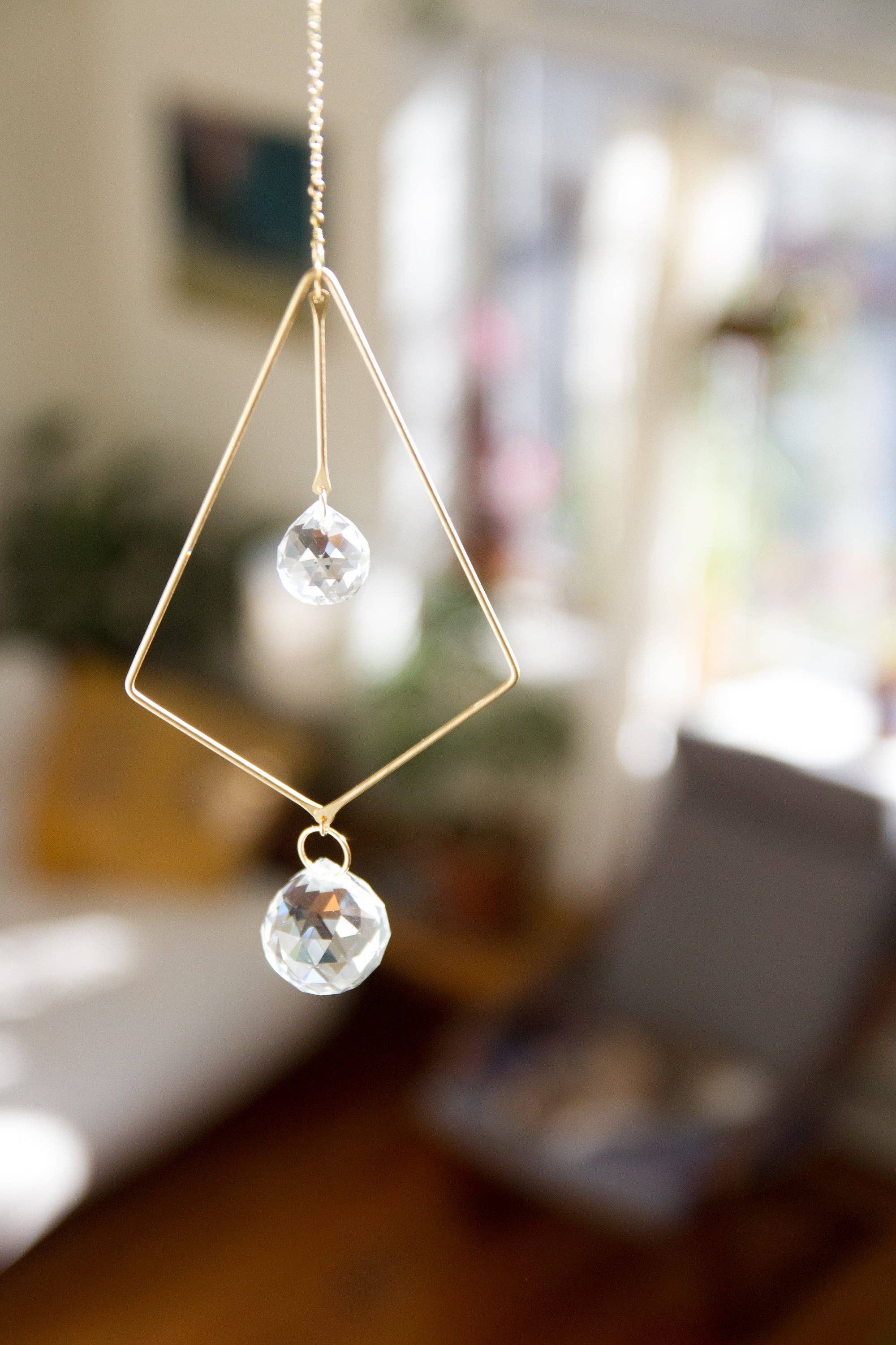 Sol Proaño - Wholesale Suncatcher - Prisma Hanging #181