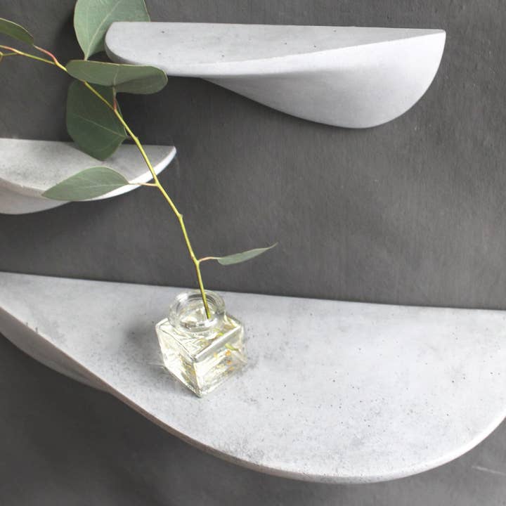 Formpoet - Wholesale Wall Mounted Shelf - Wall shelf concrete large - light grey13