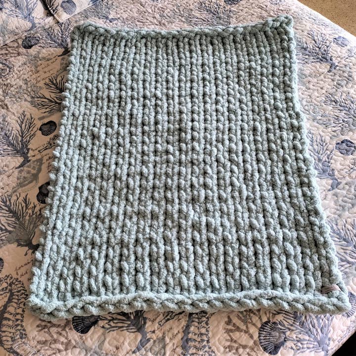 Outer Banks Treasure - Wholesale Bedding Blanket - Kids & Baby - Chunky Knit Handmade Toddler and Baby Blankets Solid Colors8