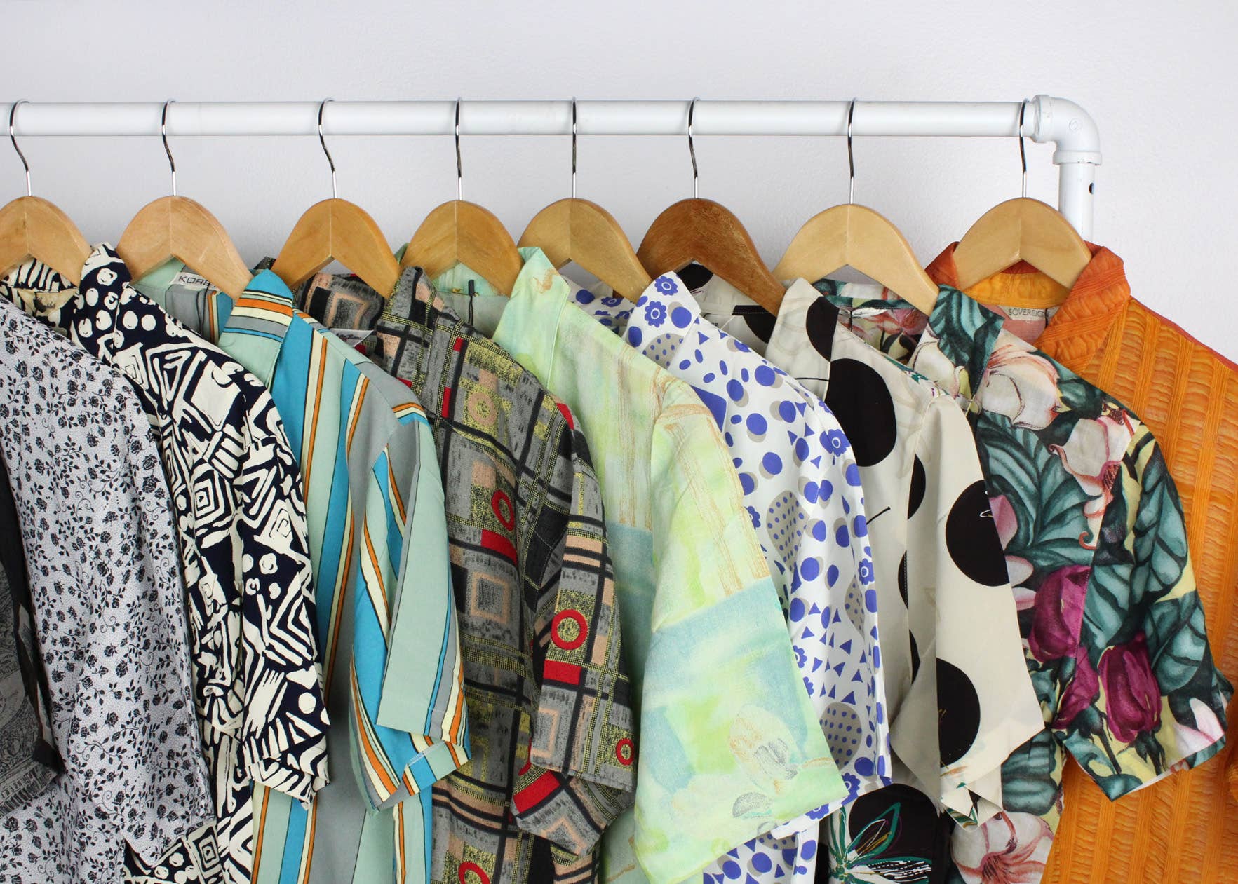 Sun's Out! - Wholesale Button Down Shirt - Women's - Vintage Short-Sleeve Button Up Blouse - Original Length13