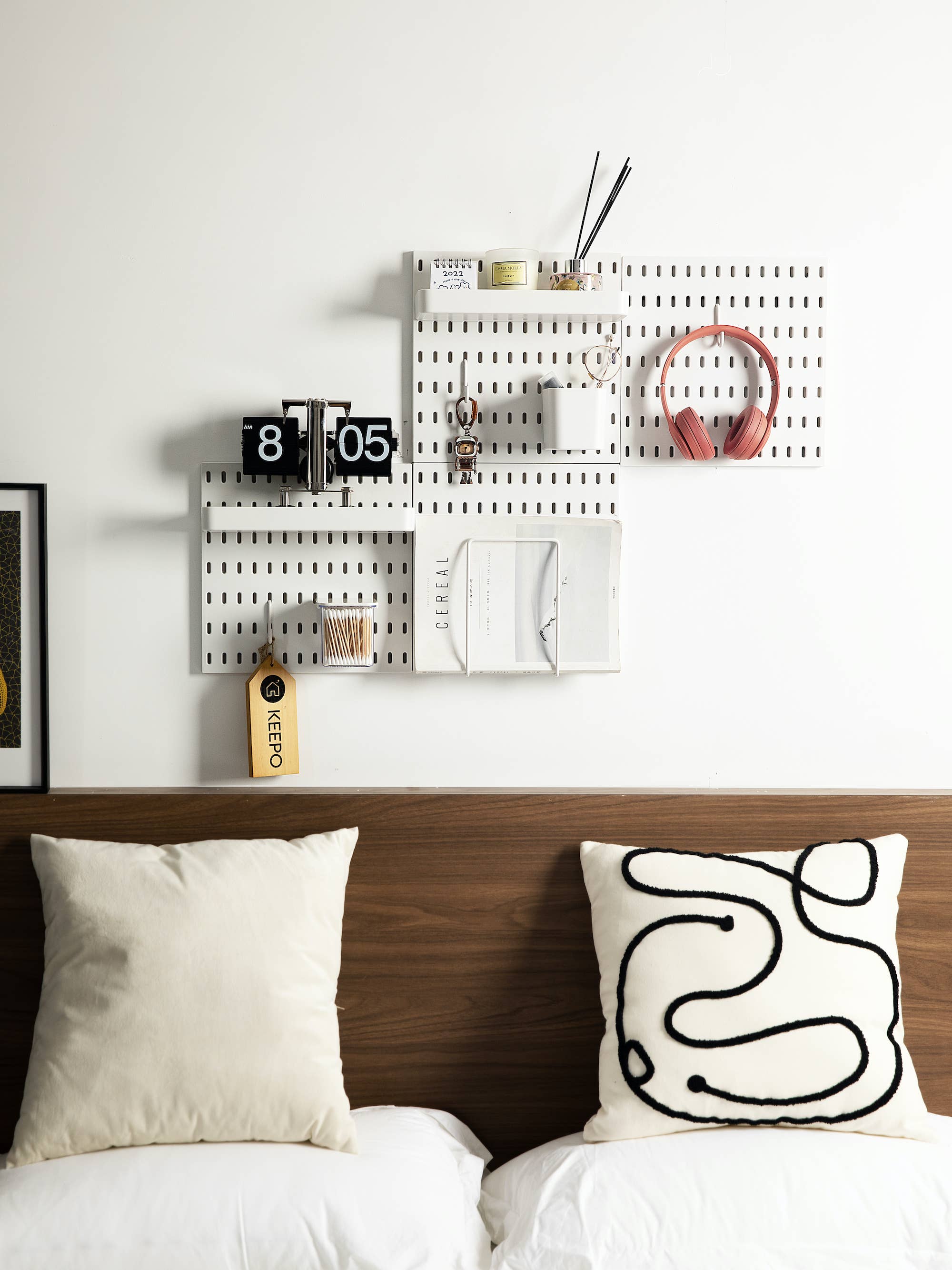 Keepo – wholesale Wall-mounted shelf – Keepo 4Pcs Pegboard And Accessories Wall Organizer Kit White3
