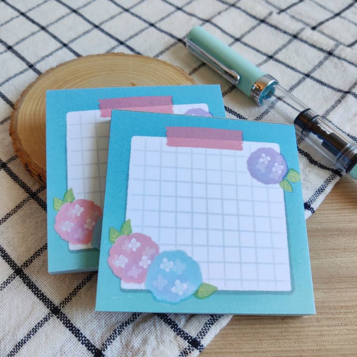 Taccuino per appunti con note di ortensia per la vendita all'ingrosso da parte di Rennatelier