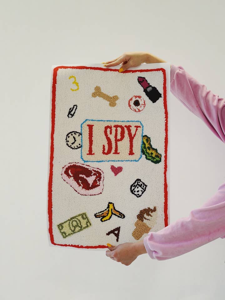 « J'ESPIONNE le bon dans ma vie » Impression d'art en fibre pour la vente par Genevieve La Valle