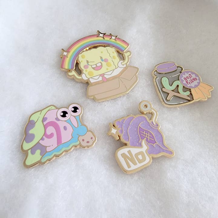 Xhilyn - Wholesale Lapel Pin/Button - Bikini Buds Pins16