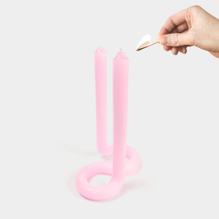 54 Celsius - Vendita all'ingrosso Candele cilindriche/candelieri - Candele Twist di Lex Pott, 24 cm di altezza, rosa chiaro1