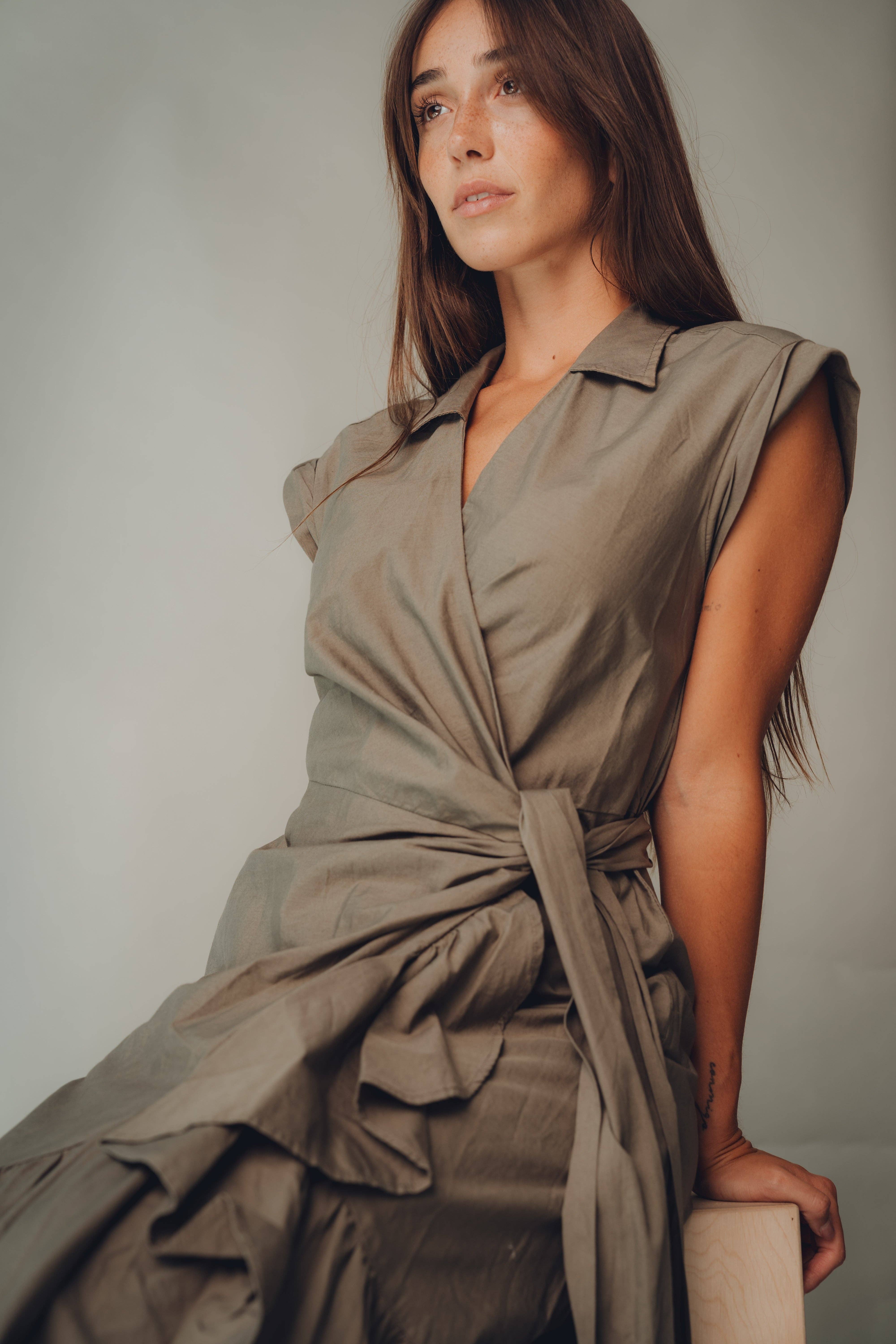 Kapda Casa - Wholesale Dress - Women's - Vestido Clásico Olivia - Vestido Clásico Lazo0