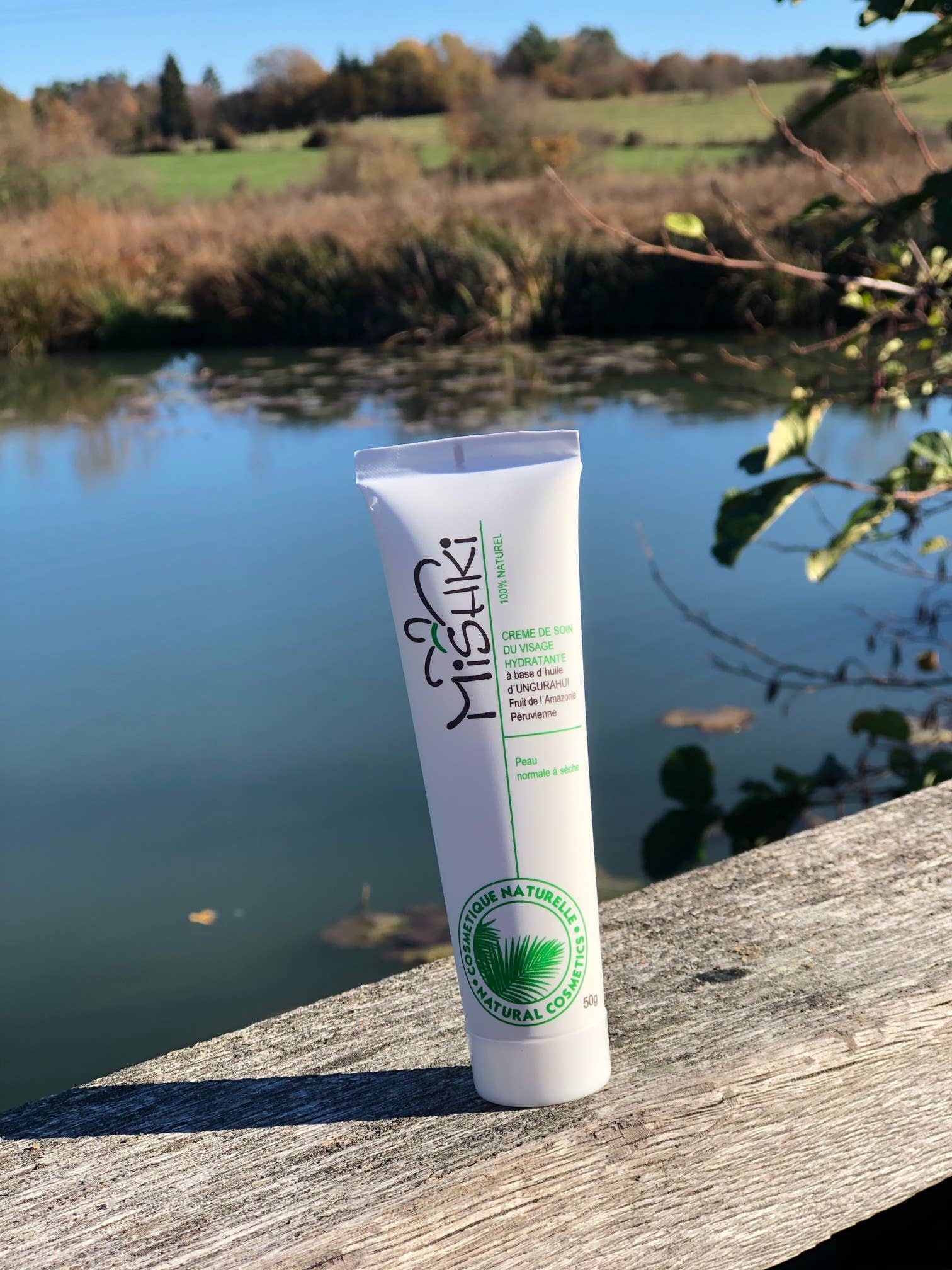 MISHKI – Großhandel Gesichts-Feuchtigkeitscreme – Feuchtigkeitscreme mit einer Frucht – Ungurahui2