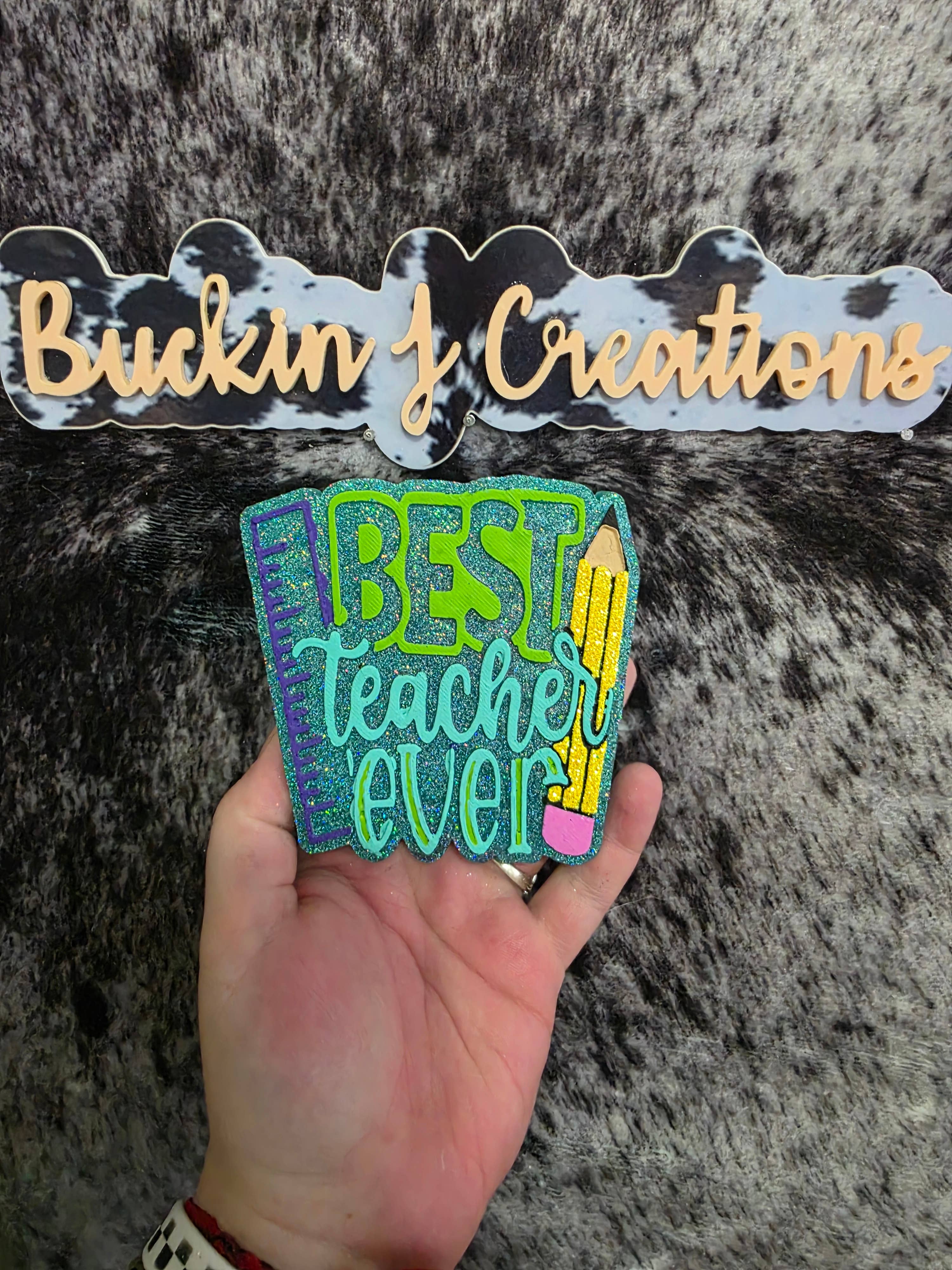 Buckin J Creations - Venta al por mayor Ambientador de coche - Mujer - Ambientador de coche hecho a mano "Mejor profesor/a del mundo".5