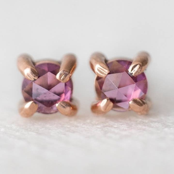 Indiska rhodolit granat ädelsten örhängen för wholesale av luxe.zen