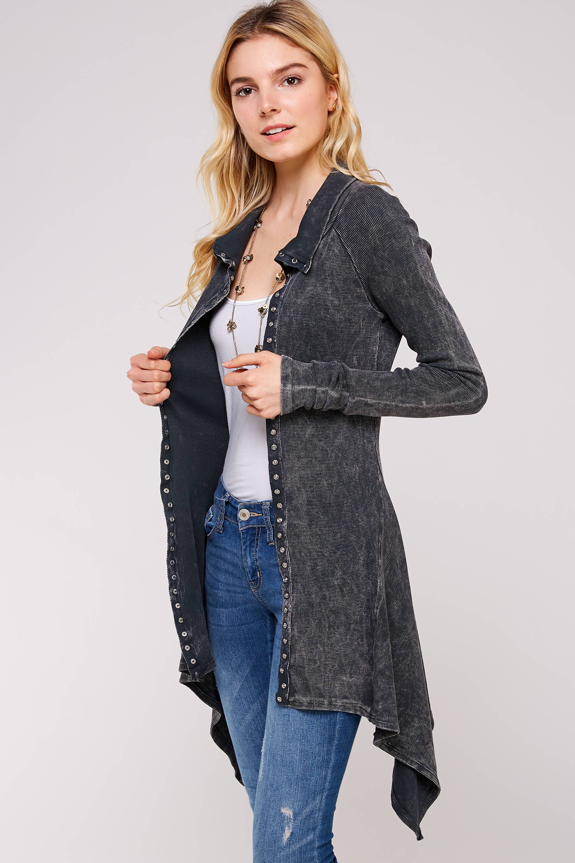 Urban X Apparel – Blusão - Mulher por atacado – Jaqueta térmica de botão lavado Urban X L/S com gola15