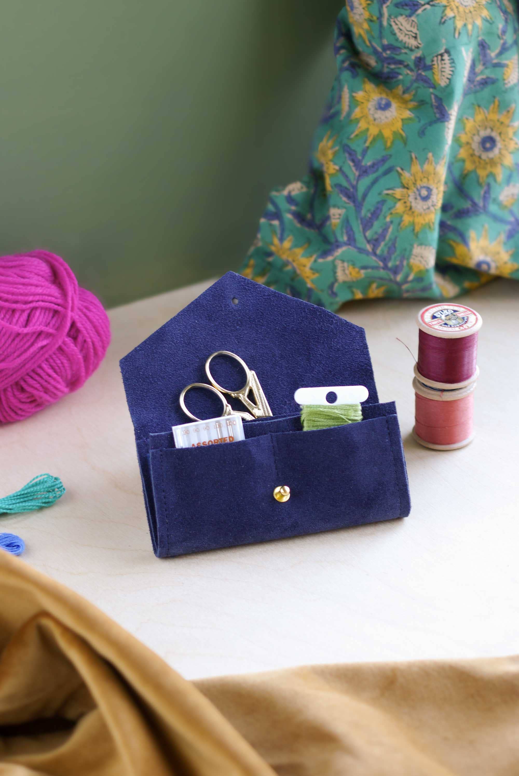 Studio Lowen – wholesale Craft supplies – Sewing Case3