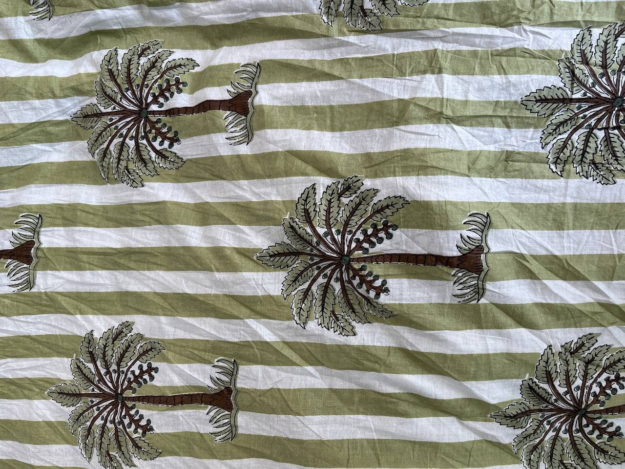 GYPSY STUDIO – wholesale Fabric paint – Tree Printed Fabric Indian Cotton Dressmaking Fabric By Yard0