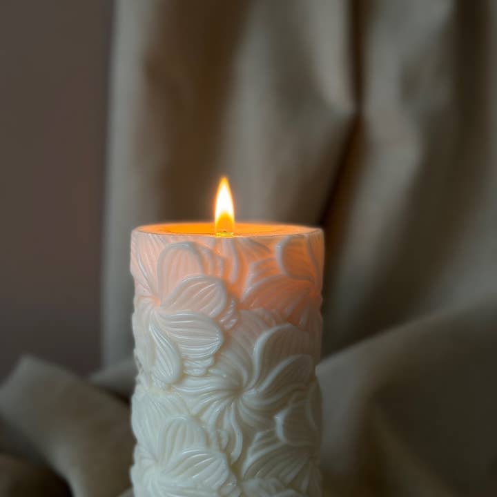 Maison Bohiti - Wholesale Pillar candle - Thick pillar Candle |Flower pillar candle |Soy Wax5