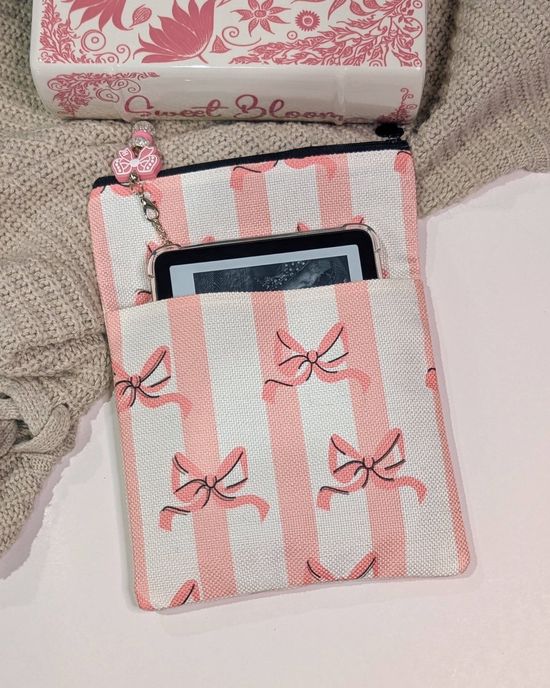 The Gift Genie LLC - Wholesale Bookcase - Book & Kindle Sleeve5