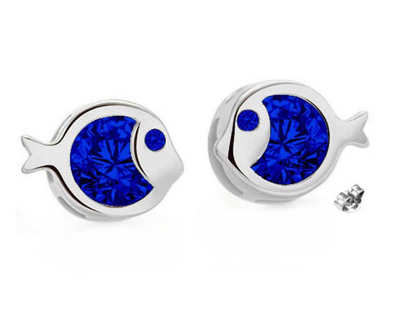 Glimmering Handmade – Großhandel Ohrstecker – Silberne Ohrstecker mit Fisch-Swarovski-Kristallen, symbolisches Geschenk3