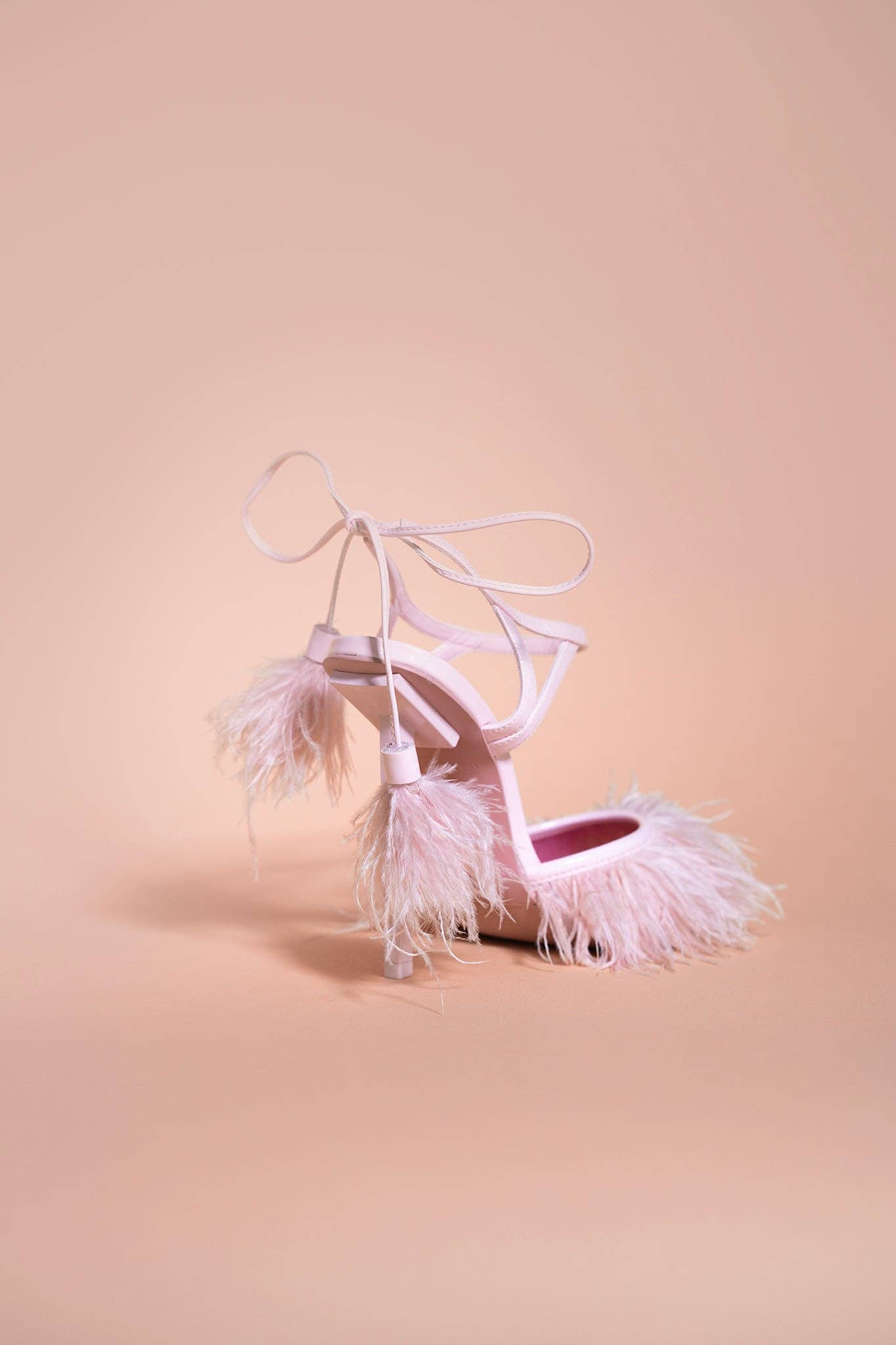 She is Cheval - Wholesale High Heels - Women's - Bibbidty Bobbidty10