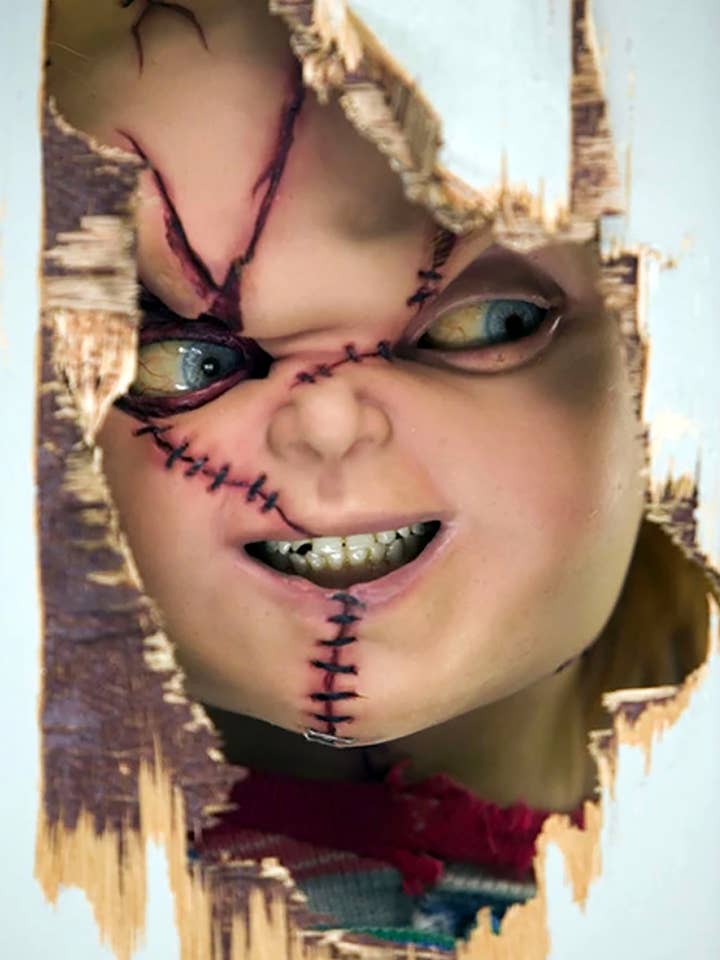 Chucky Shining Metal Sign A5 for wholesale by Crow Butterfly Horror