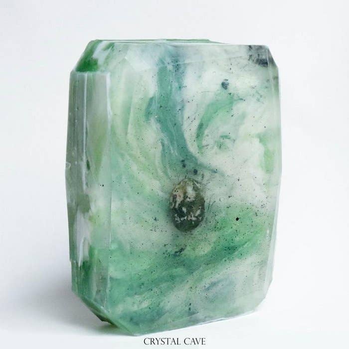 Crystal Cave – Großhandel Feste Seife – Sternzeichen Stier - Moosachat-Edelsteinseife