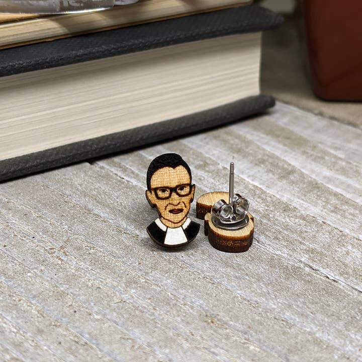 RBG Ohrschmuck für den Großhandel von Unpossible Cuts